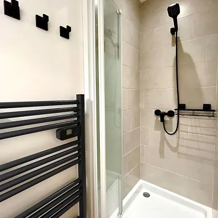 Le Prestige-clim-coeur De Nîmes